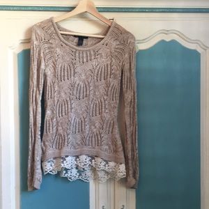 Adorable Size XS Sweater